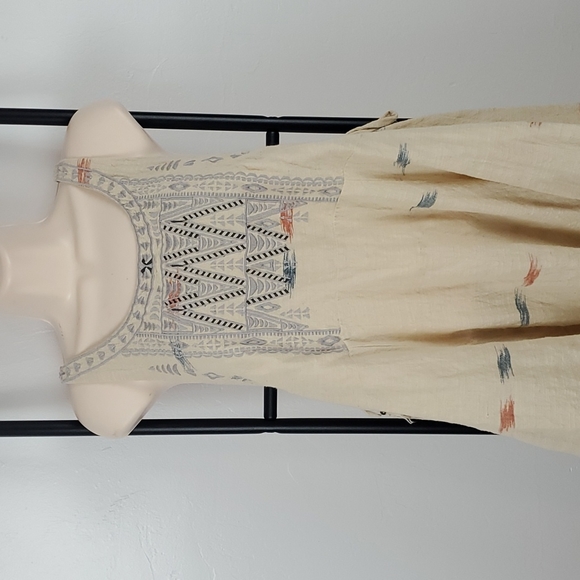 Free People Dresses & Skirts - Free People Boho Tribal Patterned Linen-like Dress cream oversize M